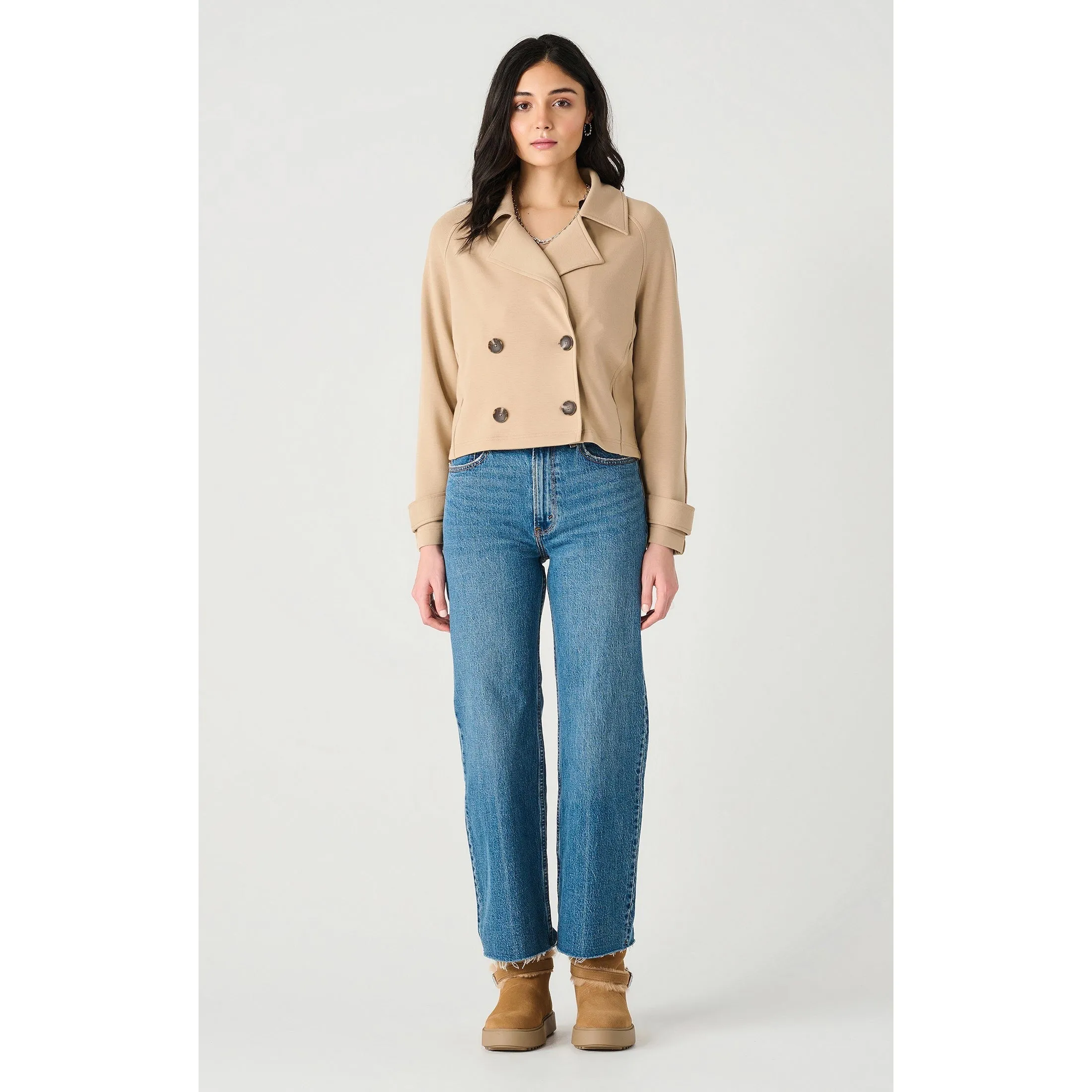 Certainly! Here’s an optimized title for your e-commerce product:

Stylish Double-Breasted Knit Trench Coat - Short Length