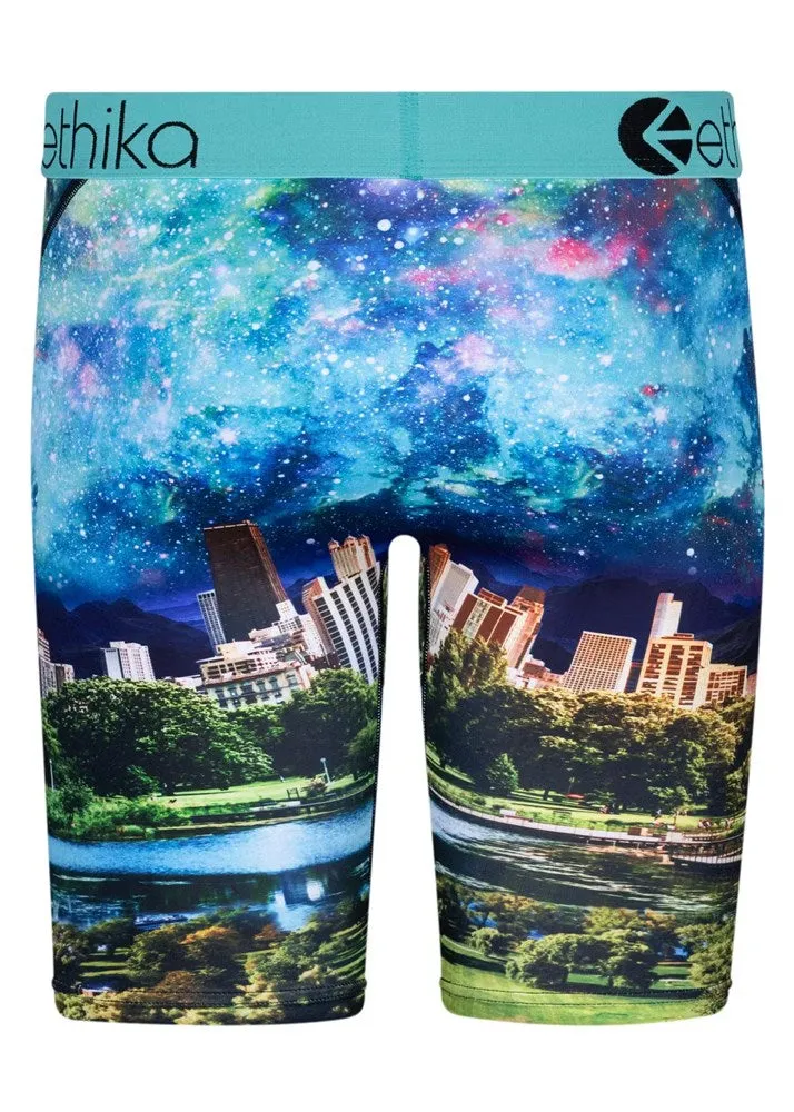 Ethika Giraffika Staple