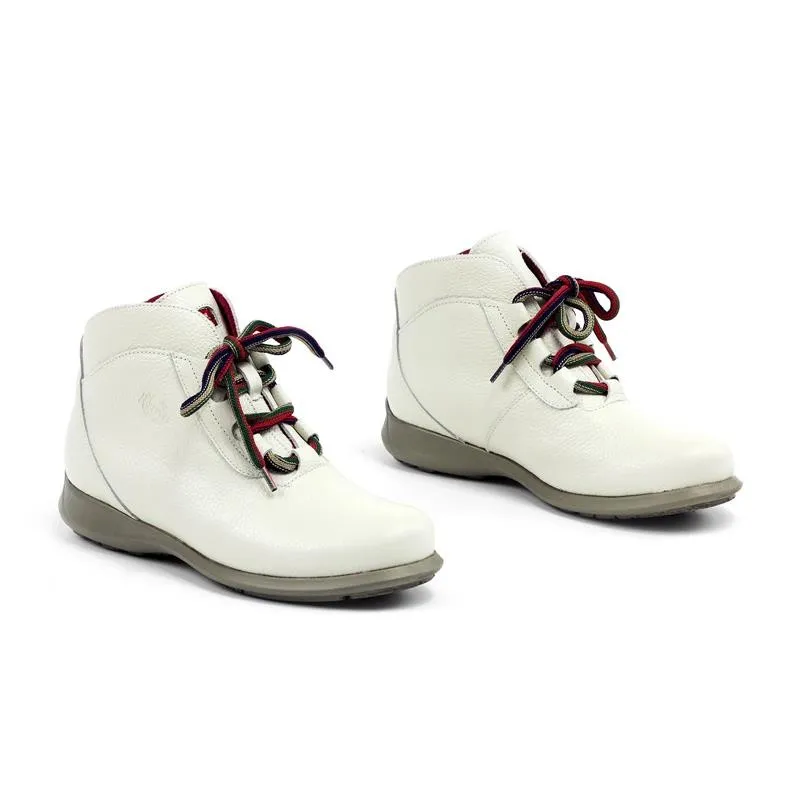 Jose Saenz Stylish Rural Ankle Boot - Available in Multiple Colors