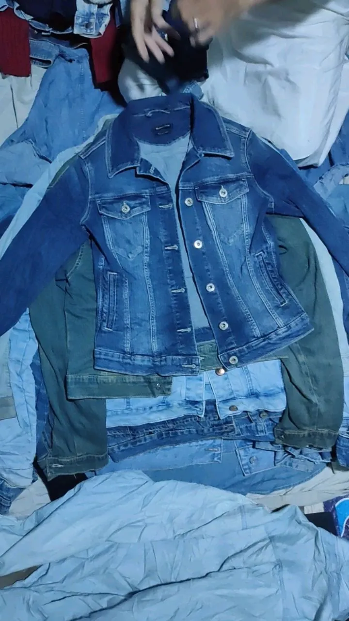 Ladies Denim Jackets - 30 pieces