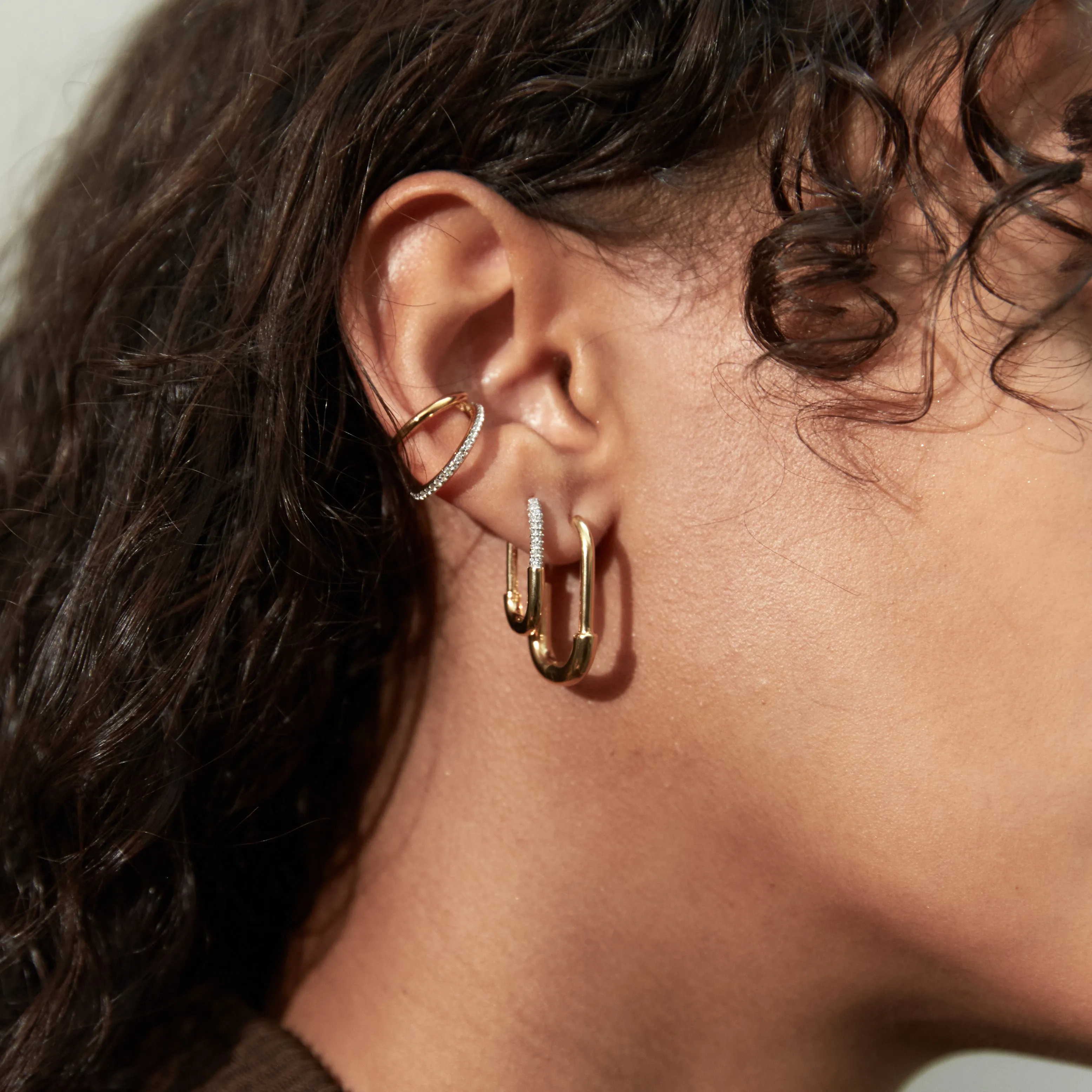 Pavé Staple Hoop