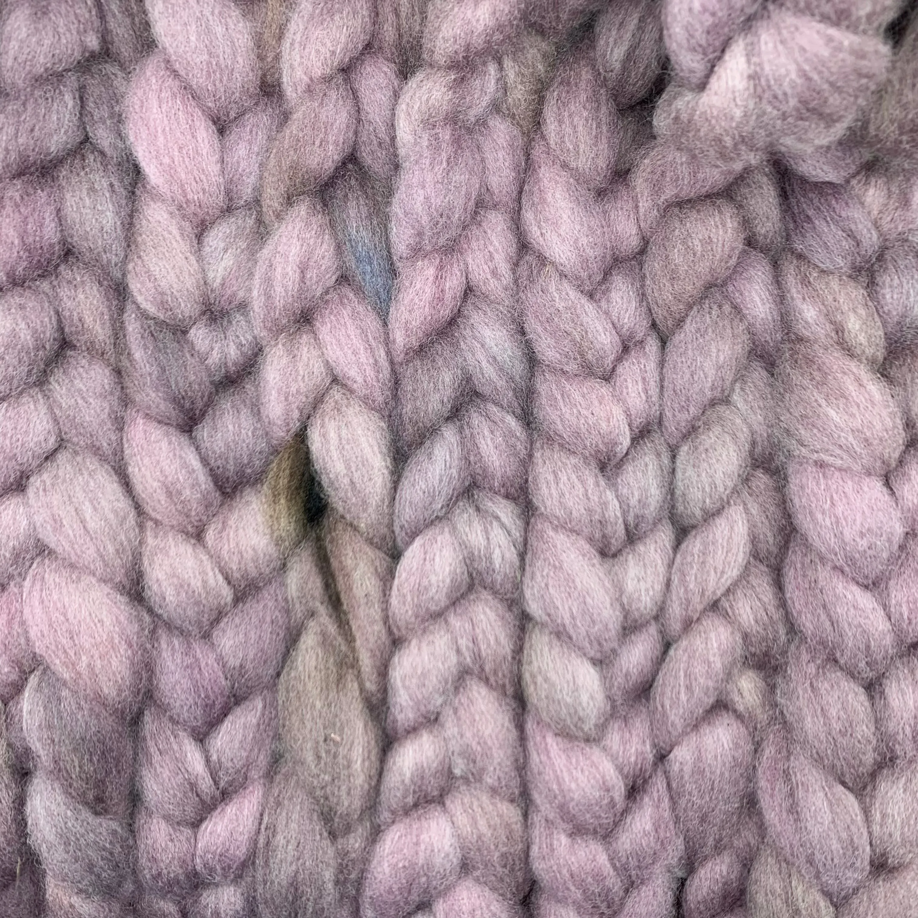 PNWWW Crossbred Blend Wool Roving 4oz: Sonder