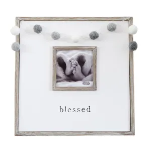 Pom Garland Frame