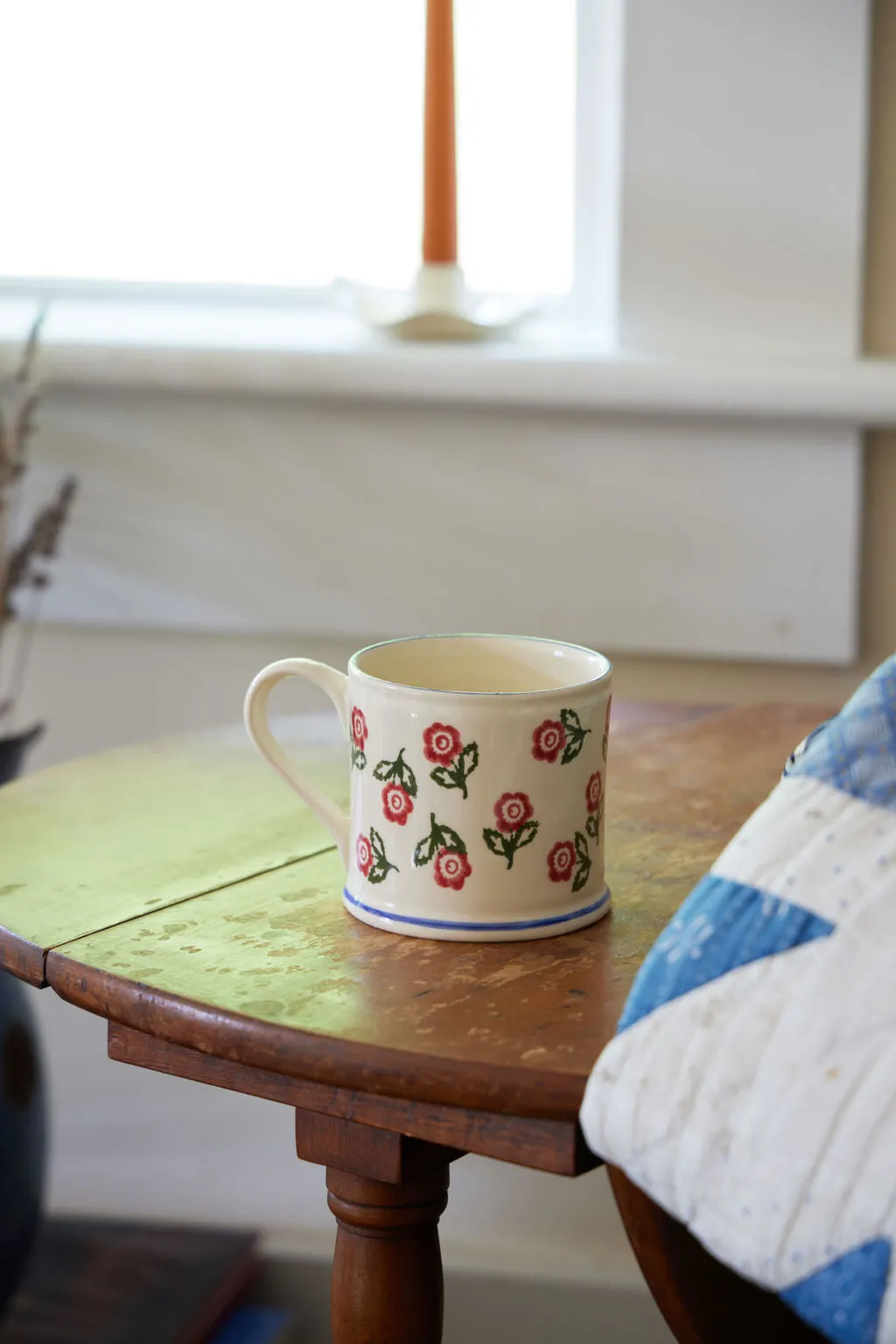 Scattered Rose Mug
