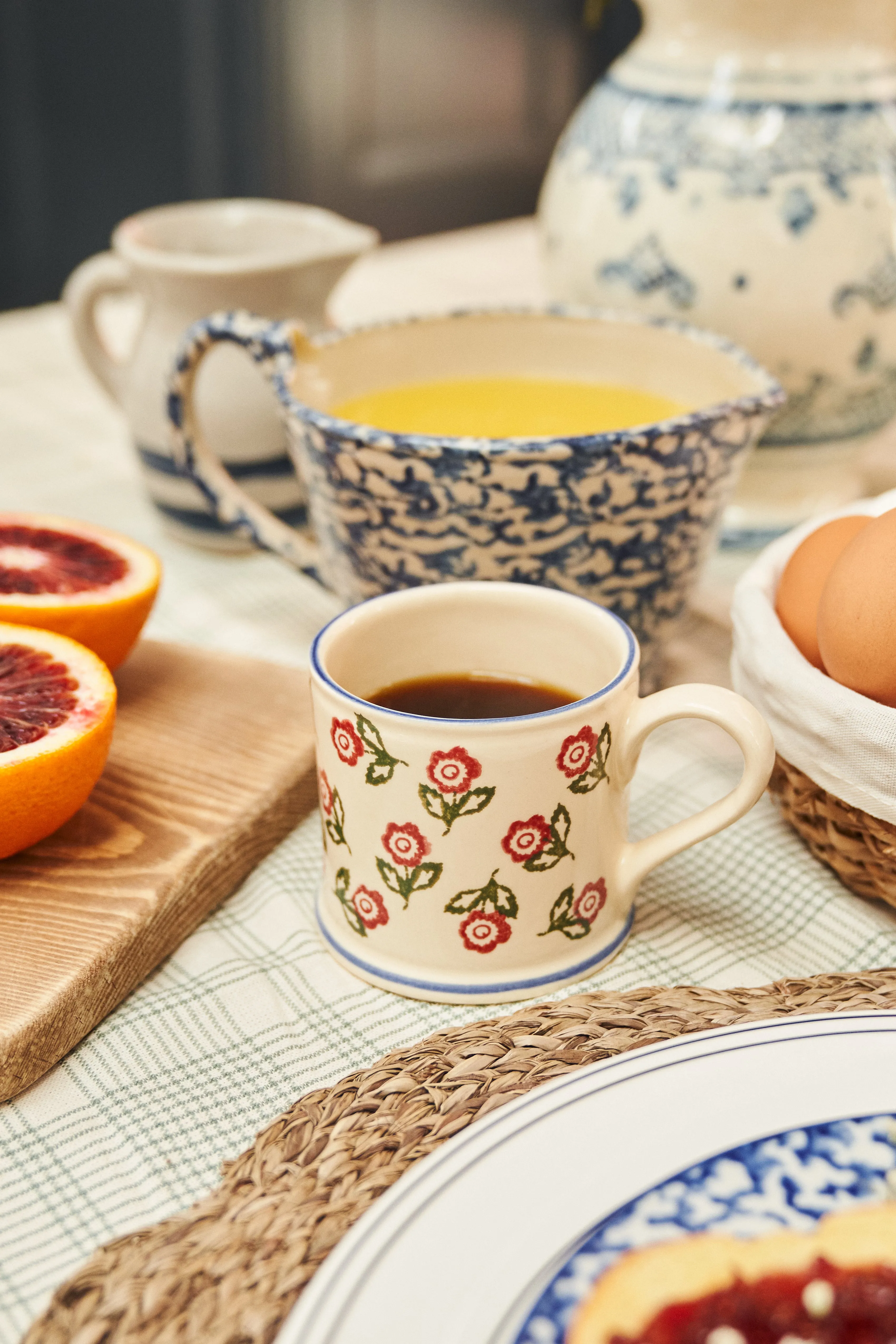 Scattered Rose Mug