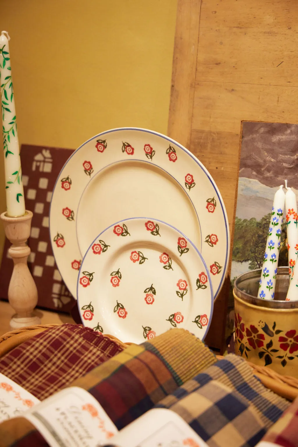Scattered Rose Side Plate