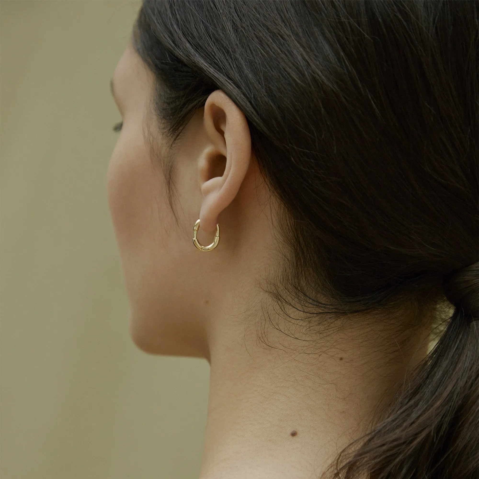 Small Staple Hoop