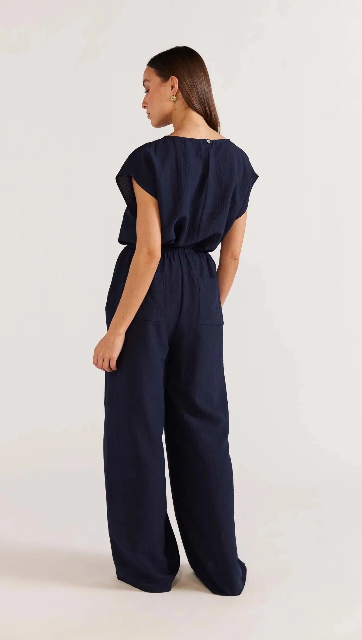 Staple the Label Remy Box Top in Navy